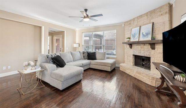 2300 Holder Drive, Euless, TX 76039