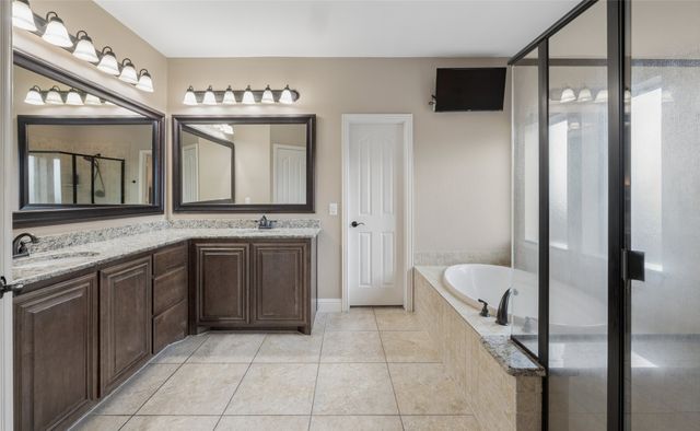 2300 Holder Drive, Euless, TX 76039