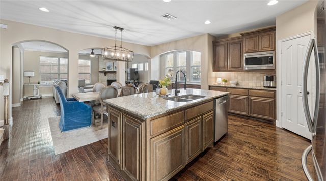 2300 Holder Drive, Euless, TX 76039