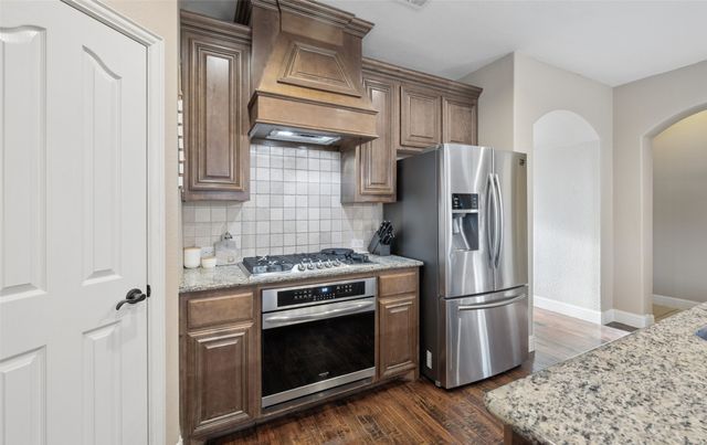 2300 Holder Drive, Euless, TX 76039