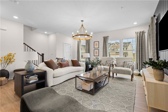 1606 Canterbury 216C, Imperial, PA 15126