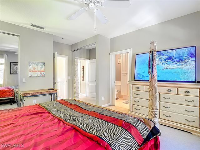 6186 Towncenter CIR, Naples, FL 34119