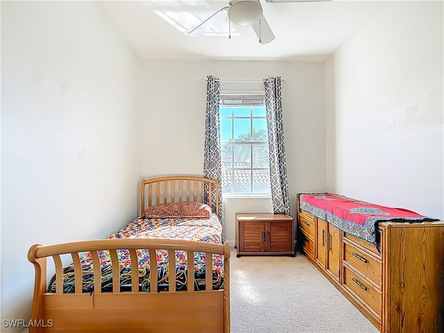 6186 Towncenter CIR, Naples, FL 34119