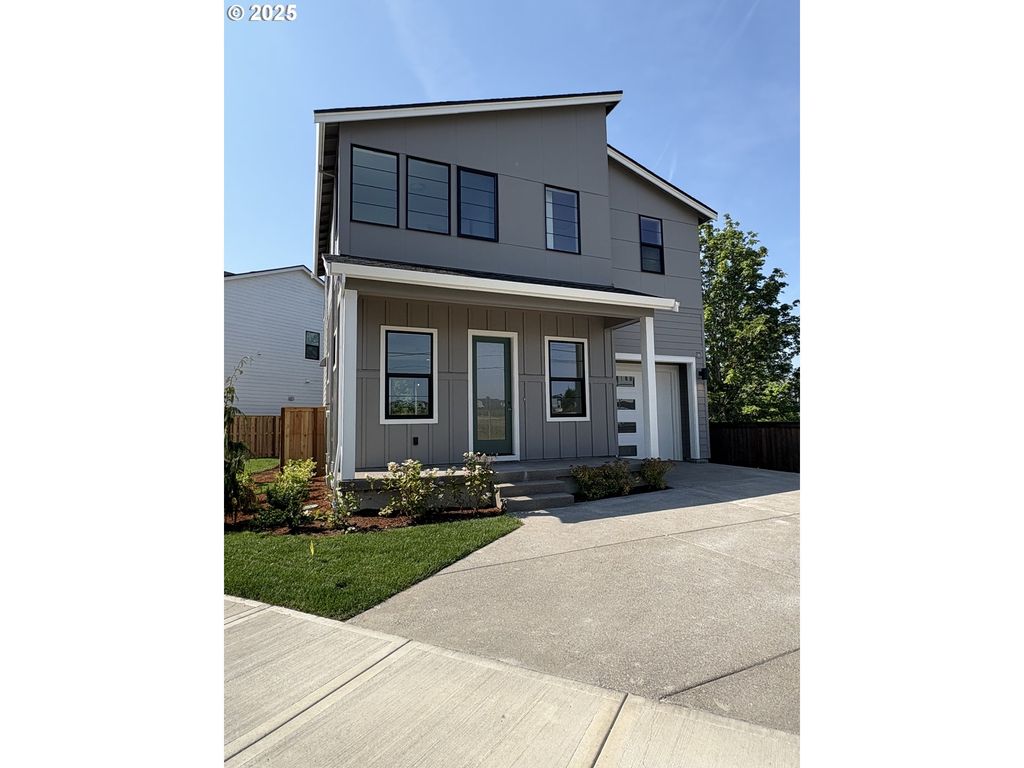 15637 Nw Raywood Ln, Portland, OR 97229