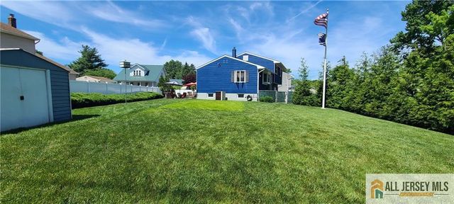 2 Monaghan Road, Edison, NJ 08817