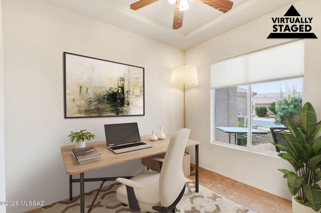333 W Continental Vista Place, Green Valley, AZ 85614