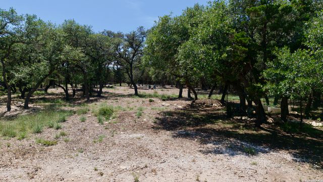 2405 Fm 484, Canyon Lake, TX 78133
