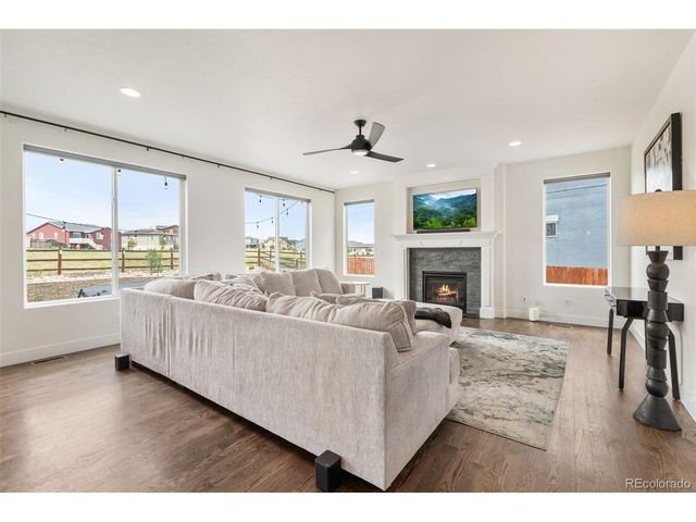 12842 Windingwalk Dr, Peyton, CO 80831