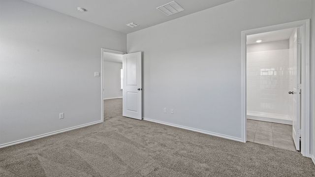 632 SHADED GROVE Drive, Denton, TX 76259