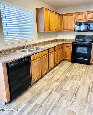 9820 W PIONEER Street, Tolleson, AZ 85353