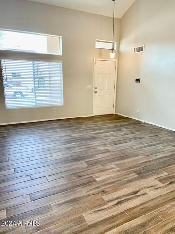 9820 W PIONEER Street, Tolleson, AZ 85353