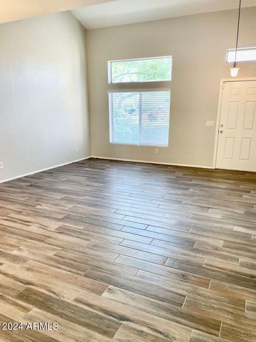 9820 W PIONEER Street, Tolleson, AZ 85353