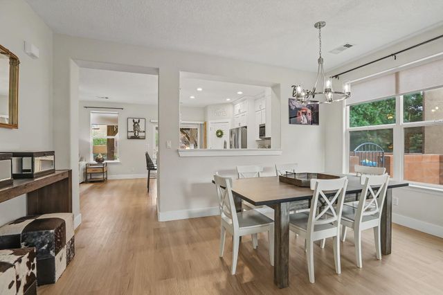 22 Monte Vista Drive NE, Rio Rancho, NM 87124