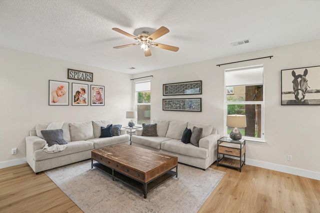 22 Monte Vista Drive NE, Rio Rancho, NM 87124