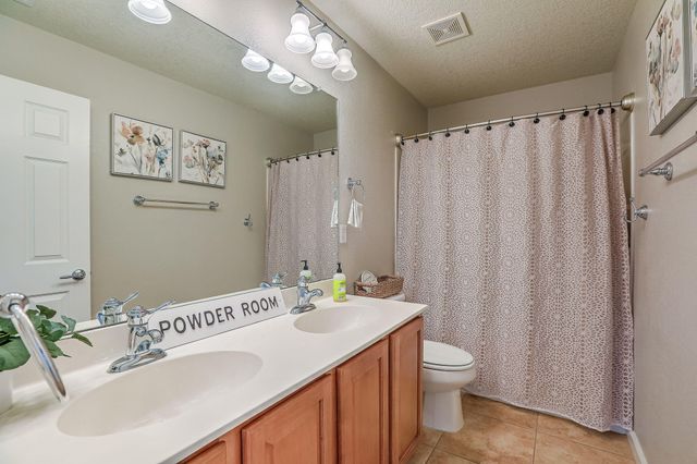 22 Monte Vista Drive NE, Rio Rancho, NM 87124