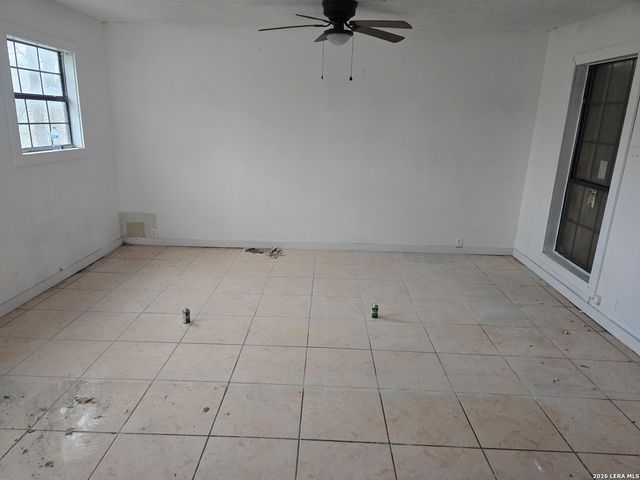 306 E Huff, San Antonio, TX 78214