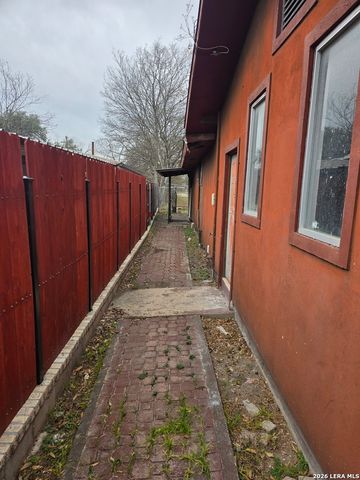 306 E Huff, San Antonio, TX 78214