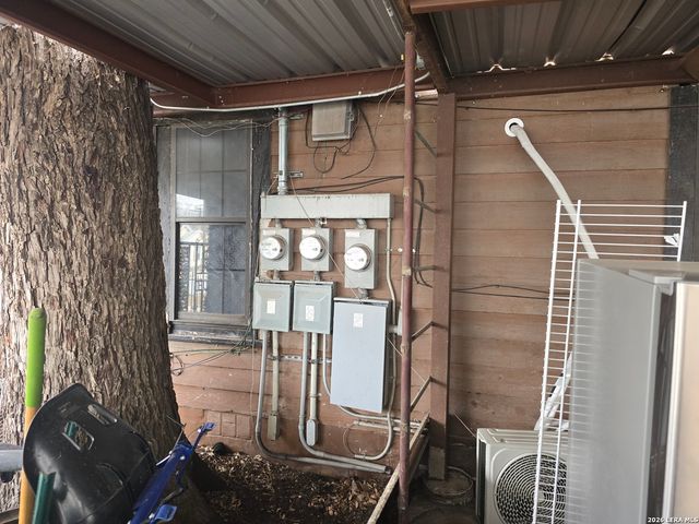 306 E Huff, San Antonio, TX 78214