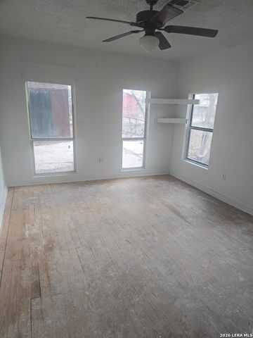 306 E Huff, San Antonio, TX 78214