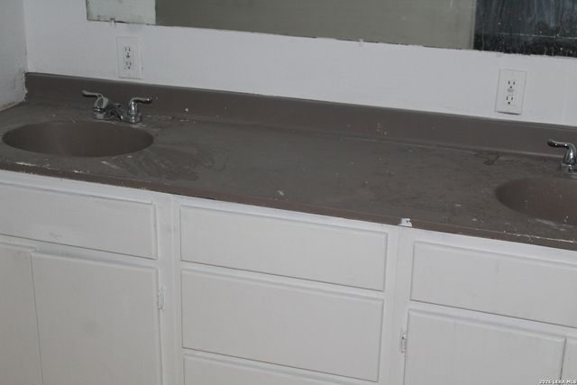 306 E Huff, San Antonio, TX 78214