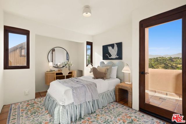 1521 Randall Court, Los Angeles, CA 90065