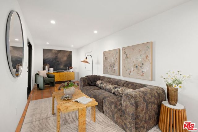 1521 Randall Court, Los Angeles, CA 90065