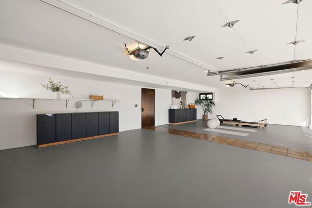 1521 Randall Court, Los Angeles, CA 90065
