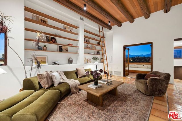 1521 Randall Court, Los Angeles, CA 90065
