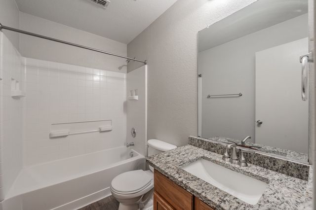 5446 Prairie Lane, Grand Prairie, TX 75052