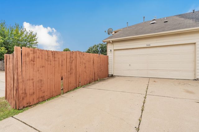 5446 Prairie Lane, Grand Prairie, TX 75052