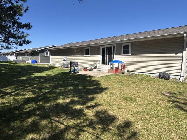 1613 Maple Drive, Rockland, WI 54653