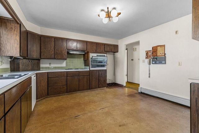 W6698 SCHOOL ROAD, Greenville, WI 54942