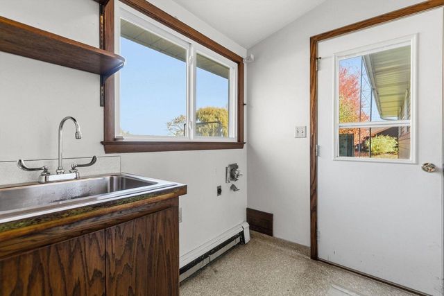 W6698 SCHOOL ROAD, Greenville, WI 54942