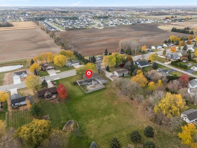 W6698 SCHOOL ROAD, Greenville, WI 54942