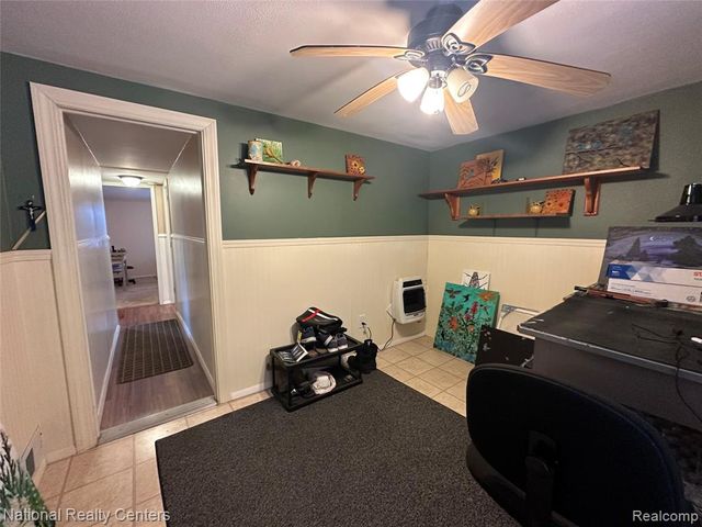 10461 9 Mile Road, Whitmore Lake, MI 48189