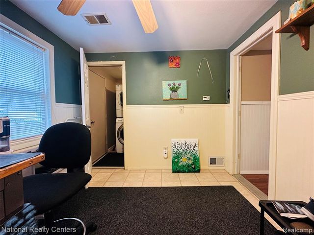 10461 9 Mile Road, Whitmore Lake, MI 48189