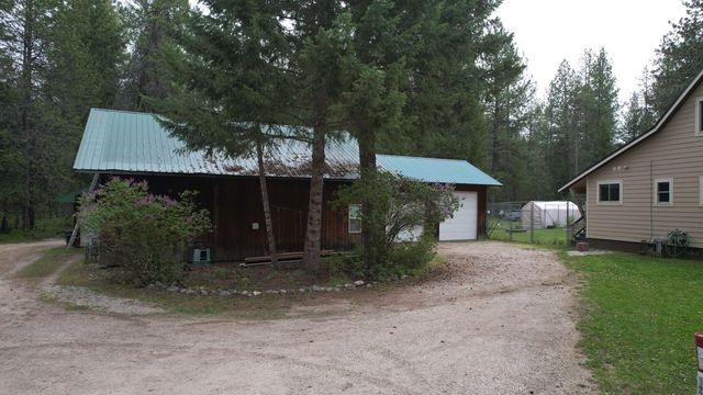 3734-B N Deer Lake Rd, Loon Lake, WA 99148