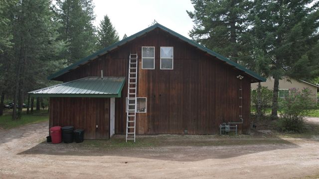 3734-B N Deer Lake Rd, Loon Lake, WA 99148