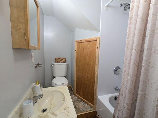 3734-B N Deer Lake Rd, Loon Lake, WA 99148