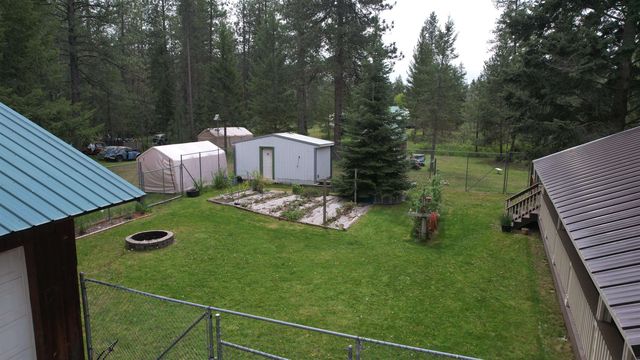 3734-B N Deer Lake Rd, Loon Lake, WA 99148