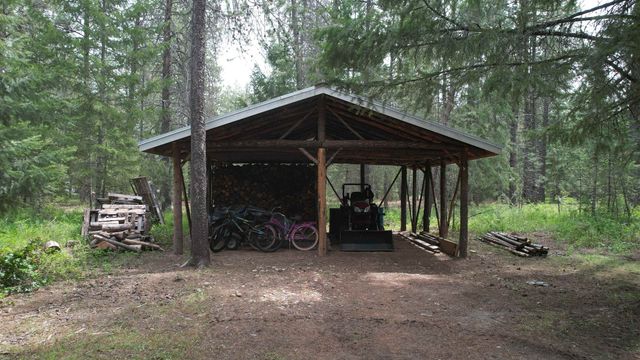 3734-B N Deer Lake Rd, Loon Lake, WA 99148