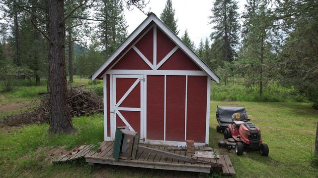 3734-B N Deer Lake Rd, Loon Lake, WA 99148