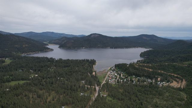 3734-B N Deer Lake Rd, Loon Lake, WA 99148