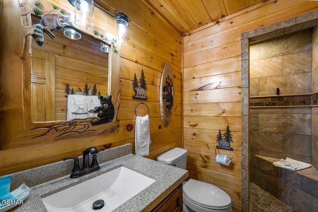 1728 Scenic Woods Way, Sevierville, TN 37876