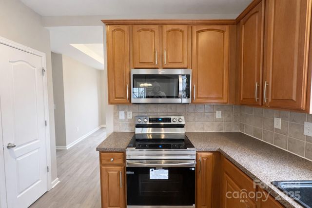 9214 Greenheather Drive, Huntersville, NC 28078