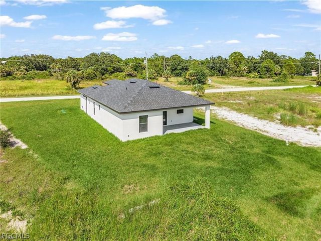 844 Millpond ST E, Lehigh Acres, FL 33974