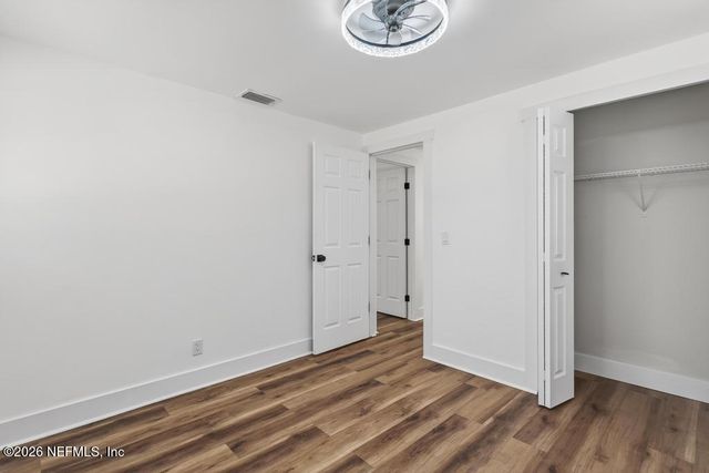 4020 FOREST Boulevard, Jacksonville, FL 32246