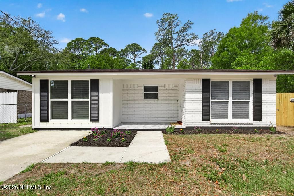 4020 FOREST Boulevard, Jacksonville, FL 32246