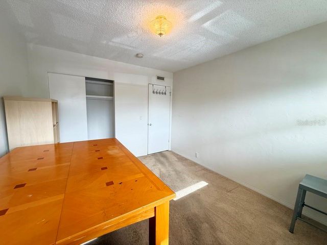 4032 57TH STREET N 264, Kenneth City, FL 33709