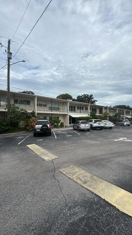 4032 57TH STREET N 264, Kenneth City, FL 33709